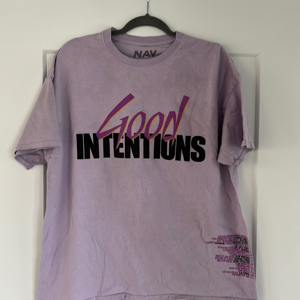 Men’s Nav light purple t-shirt